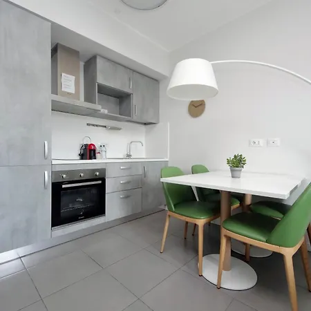 Quarto Verde 4*