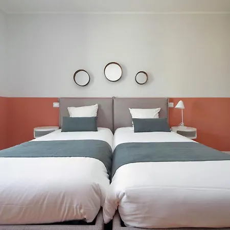Quarto Verde 4*