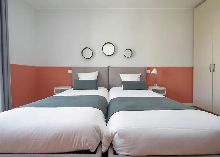 Quarto Verde 4*