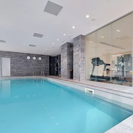 Quarto Verde アパートホテル 4*